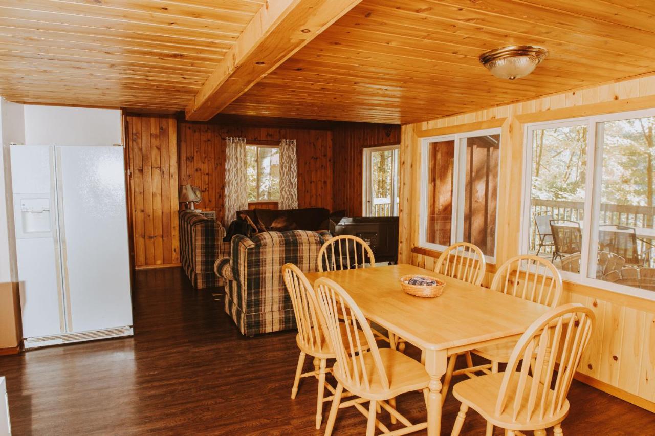 Lang Lake Resort Espanola Exteriér fotografie