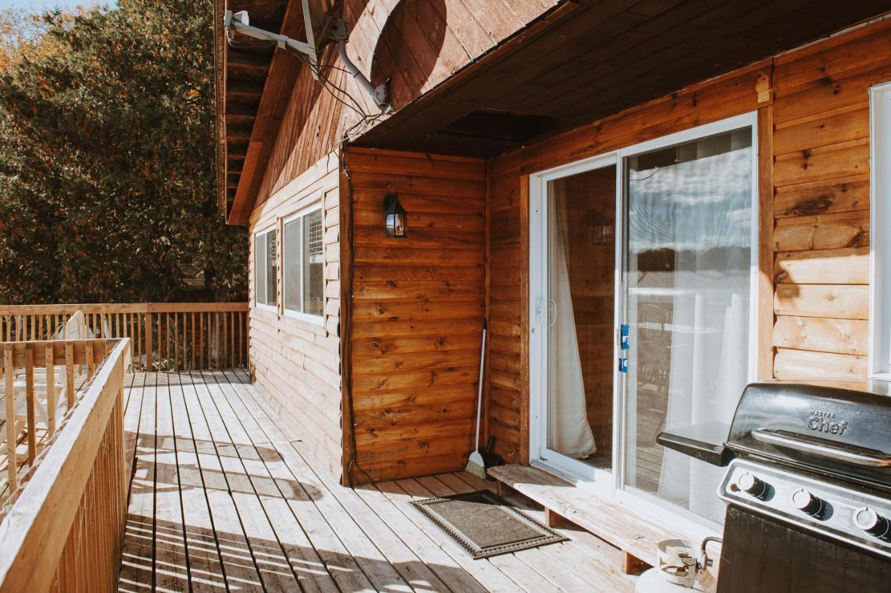 Lang Lake Resort Espanola Exteriér fotografie